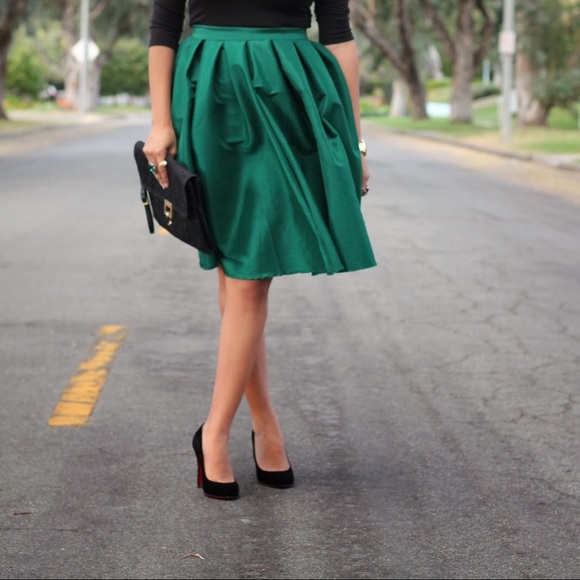 Chicwish Dresses & Skirts - Chicwish Green Skirt